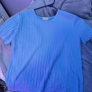 blue knit shirt L